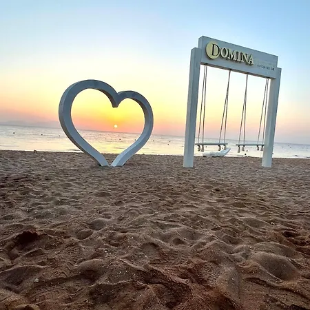Private One-Unit In Domina Coral Bay Beach And Lake Direct View 2